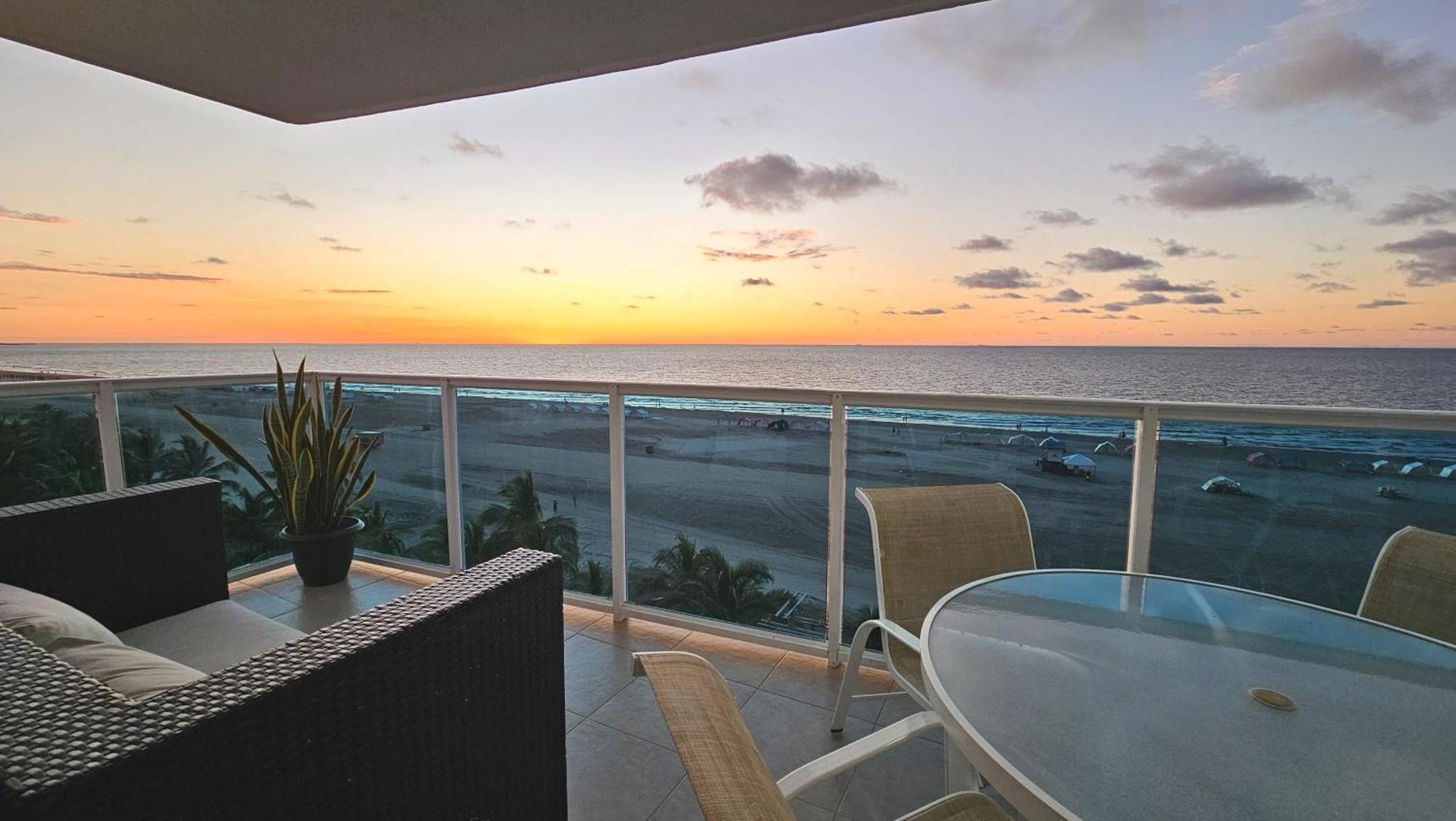 Luxury Apartment, Sector Morros, Vista Y Salida Al Mar Edificio Sunshine Картахена Экстерьер фото